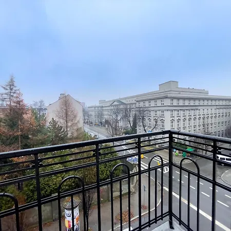 Urban Premium No12, Free Parking, Self Check-in 霍茹夫